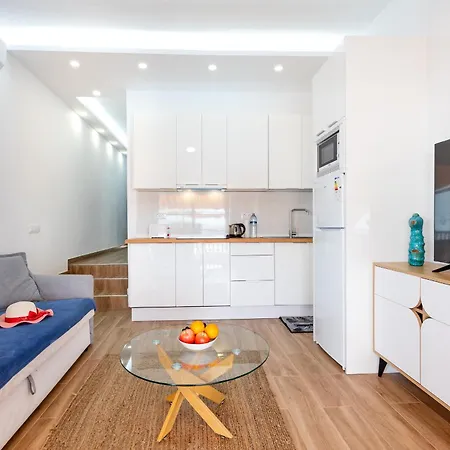 15 Parque San Eugenio Sea View أذيخي