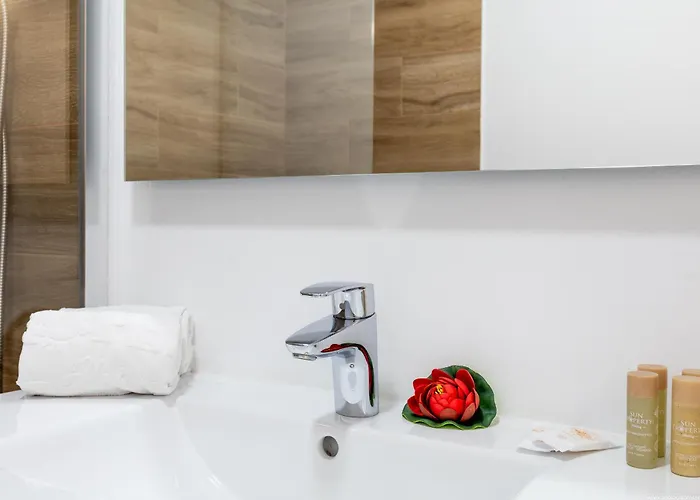 15 Parque San Eugenio Sea View Apartman *