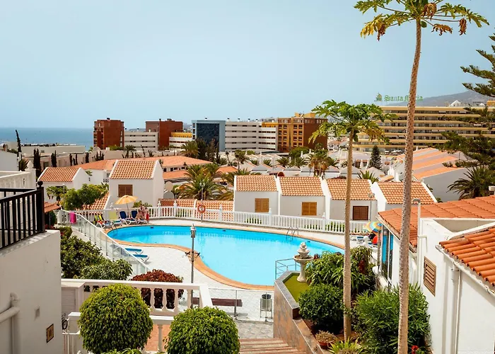 15 Parque San Eugenio Sea View Apartman *